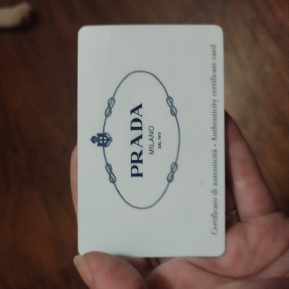 Prada sunglasses - Picture 2 of 4